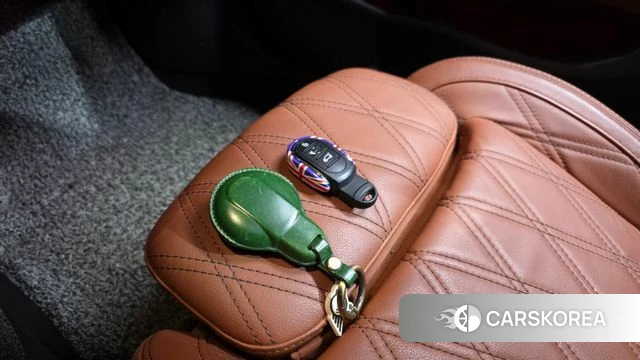 Mini Cooper SD Clubman id 5027709 из Кореи 28