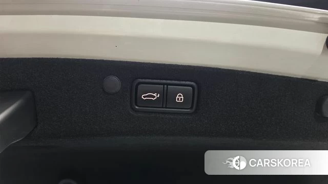 Hyundai The New Grandeur IG Hybrid id 4998283 из Кореи 28