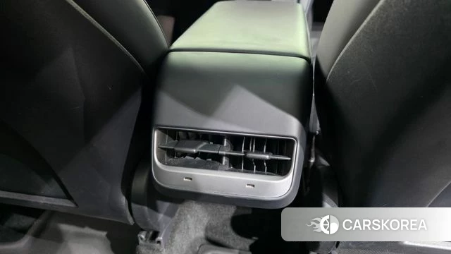 Tesla Model Y id 4769538 из Кореи 28