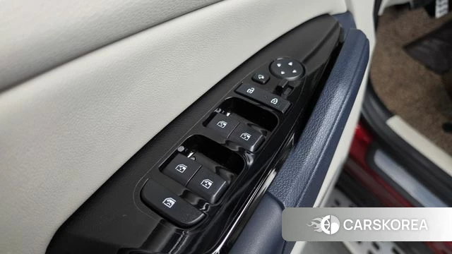 Kia Sportage 5th Generation Hybrid id 5012466 из Кореи 28