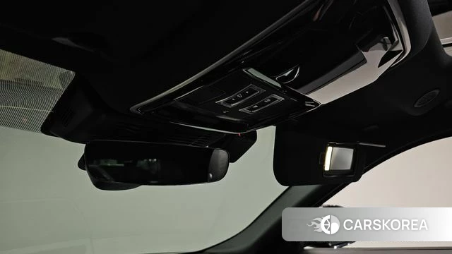 Land Rover Range Rover Velar id 4916250 из Кореи 28