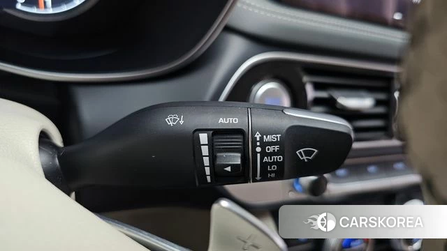 Genesis The New G70 id 4987384 из Кореи 28