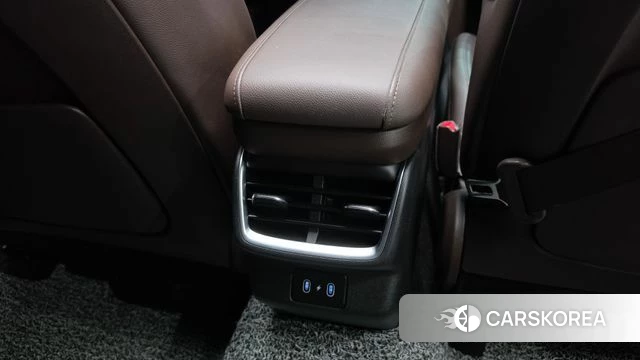Hyundai Grandeur (GN7) id 5040067 из Кореи 28