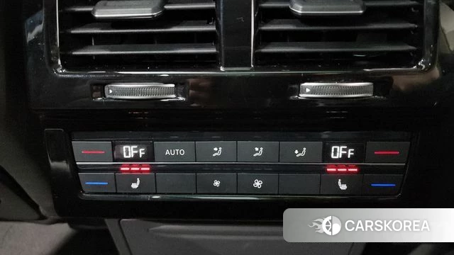 Volkswagen Touareg 3rd generation id 4928783 из Кореи 28