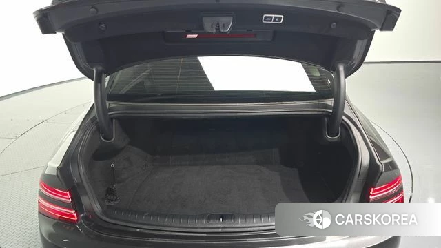 Genesis Electrified G80 (RG3) id 4992195 из Кореи 28