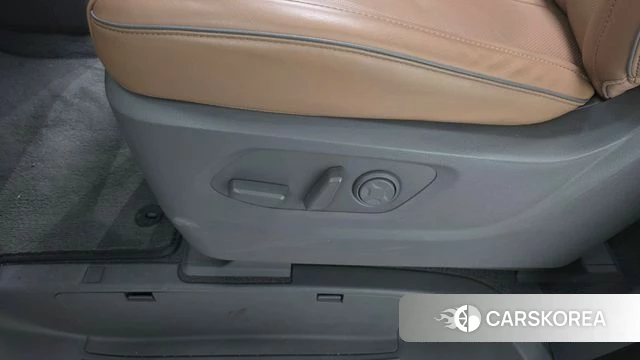 Hyundai Staria id 4749170 из Кореи 28