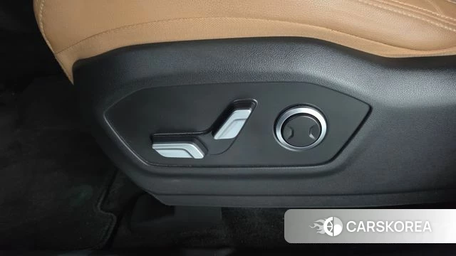 Hyundai Santa Fe (MX5) id 4783285 из Кореи 28