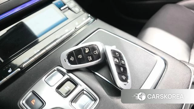 Hyundai The New Grandeur IG id 5002889 из Кореи 28