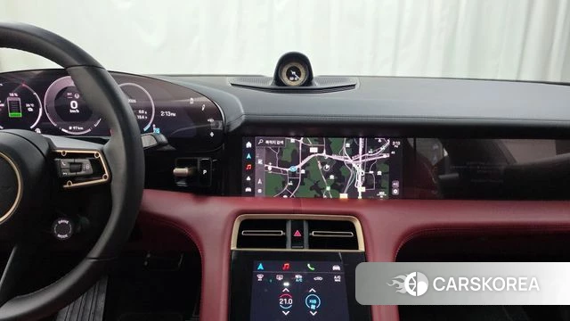 Porsche Taycan id 4757237 из Кореи 28