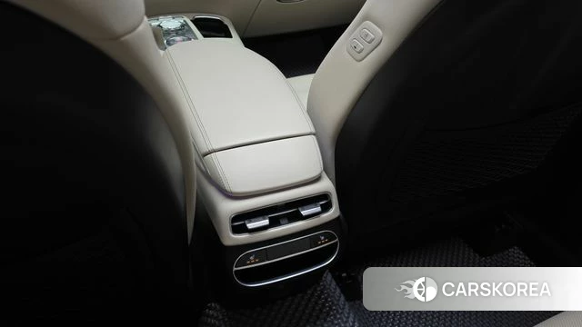 Genesis GV70 id 5040038 из Кореи 28