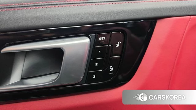 Porsche Cayenne (PO536) id 4907493 из Кореи 28