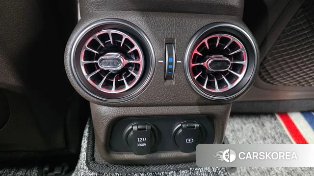 Kia Stinger id 5035598 из Кореи 28