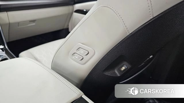 Kia Carnival 4th generation id 4952173 из Кореи 28