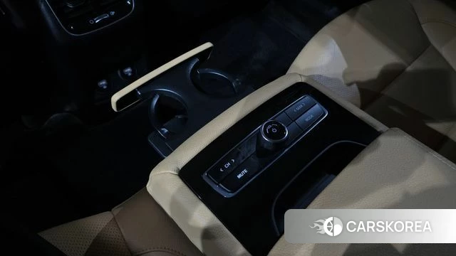 Kia K7 Premier Hybrid id 4982769 из Кореи 28