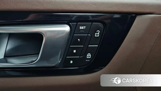 Porsche Cayenne (PO536) id 4566690 из Кореи 28