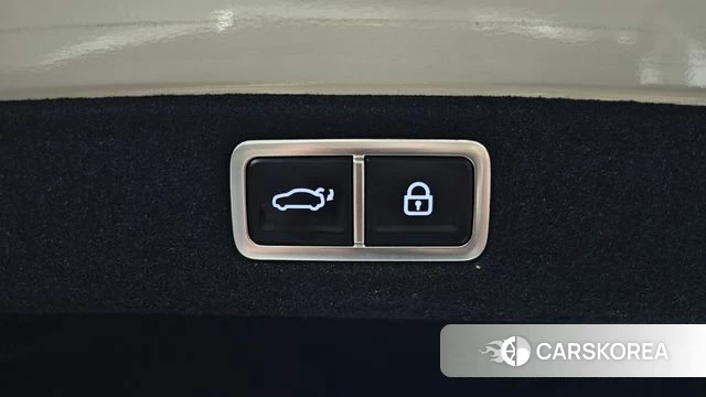Hyundai Grandeur Hybrid (GN7) id 4980981 из Кореи 28