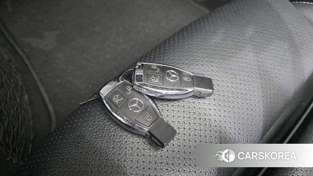 Mercedes-Benz C-Class W205 id 4924178 из Кореи 28