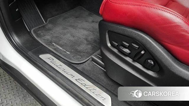 Porsche Cayenne (PO536) id 4711261 из Кореи 28