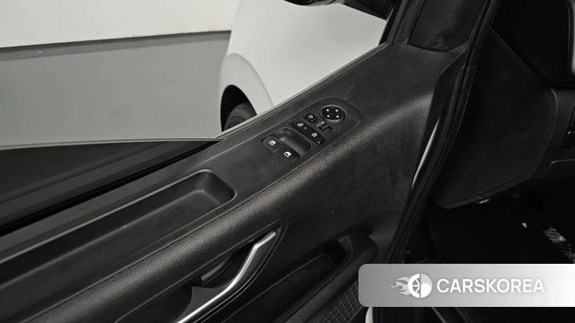 Hyundai Staria id 5015886 из Кореи 28