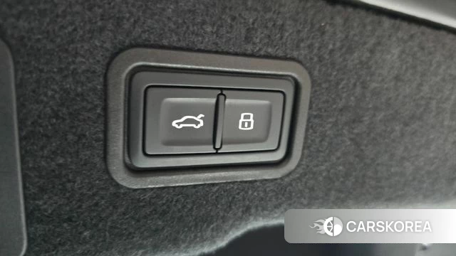 Audi A8 (D5) id 4935152 из Кореи 28