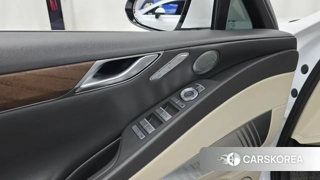 Genesis G80 (RG3) id 5040470 из Кореи 28