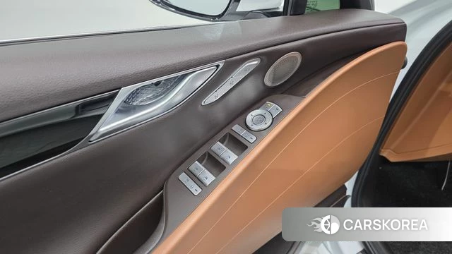 Genesis G80 (RG3) id 5023003 из Кореи 28