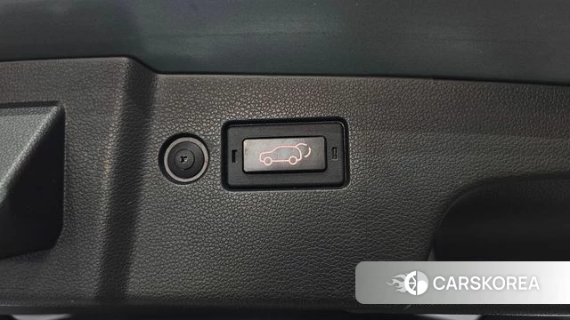 Ssangyong Torres id 4928471 из Кореи 28