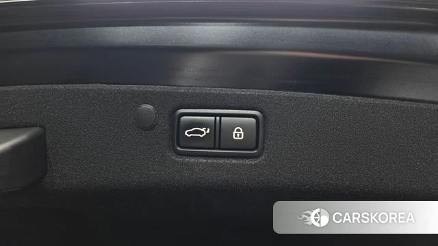 Hyundai The New Grandeur IG id 4376931 из Кореи 28
