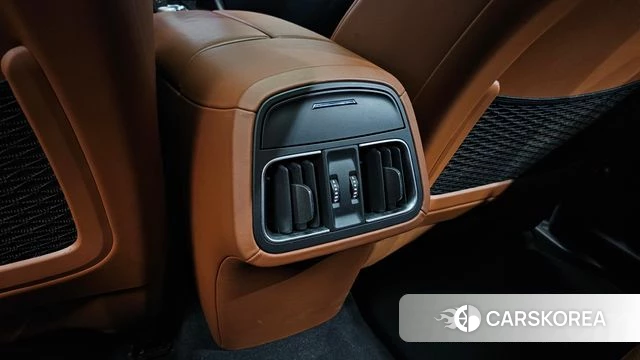 Maserati Levante id 4930680 из Кореи 28