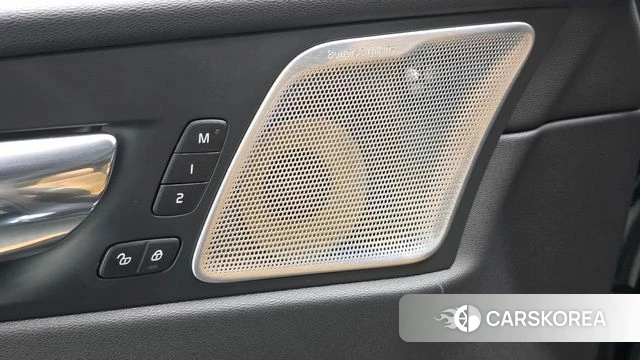 Volvo XC60 second Generation id 4900672 из Кореи 28