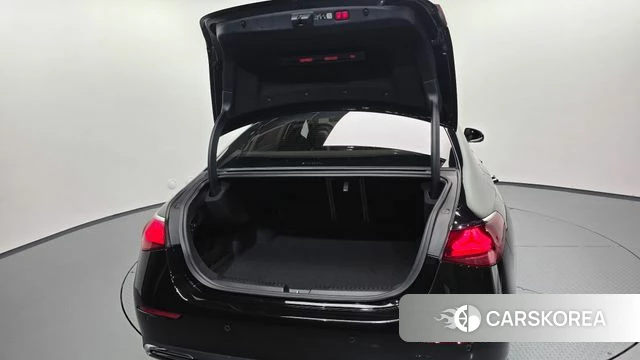 Mercedes-Benz E-Class W214 id 4990649 из Кореи 28