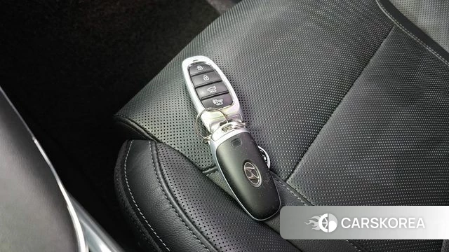 Hyundai The New Grandeur IG id 4836204 из Кореи 28