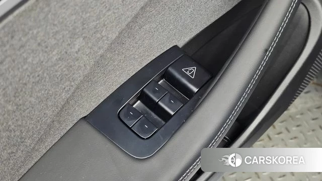 Tesla Model 3 id 5025955 из Кореи 28