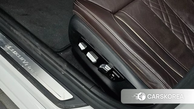 BMW 5 Series (G30) id 5047795 из Кореи 28
