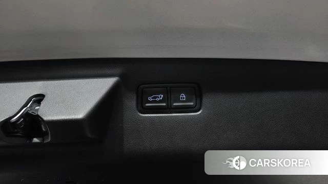 Hyundai Santa Fe (MX5) id 4571755 из Кореи 28