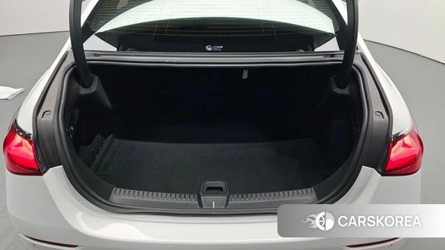 Mercedes-Benz E-Class W214 id 4921083 из Кореи 28