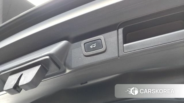 Land Rover Range Rover Velar id 4196938 из Кореи 28