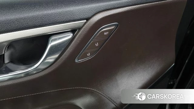 Hyundai The New Grandeur IG id 4697549 из Кореи 28