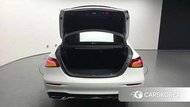 Mercedes-Benz E-Class W213 id 4985744 из Кореи 28