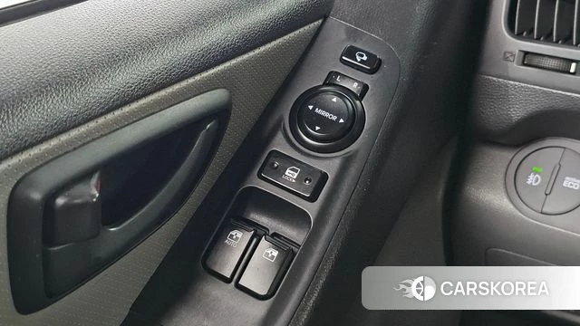 Hyundai The New Grand Starex id 4751243 из Кореи 28