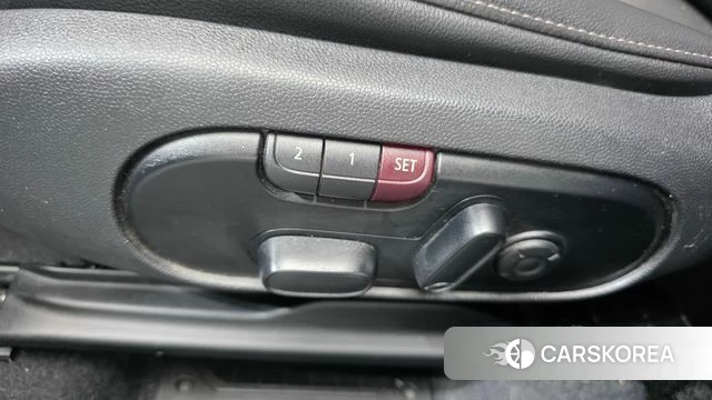 Mini Cooper SD Countryman id 4993160 из Кореи 28