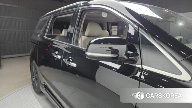 Kia The New Carnival id 4998630 из Кореи 28