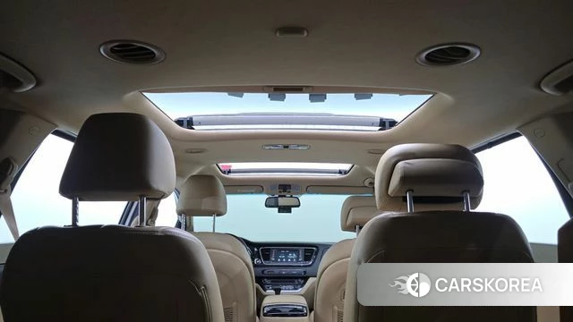 Kia The New Carnival id 5004002 из Кореи 28