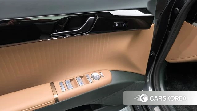 Hyundai Grandeur (GN7) id 5015911 из Кореи 28