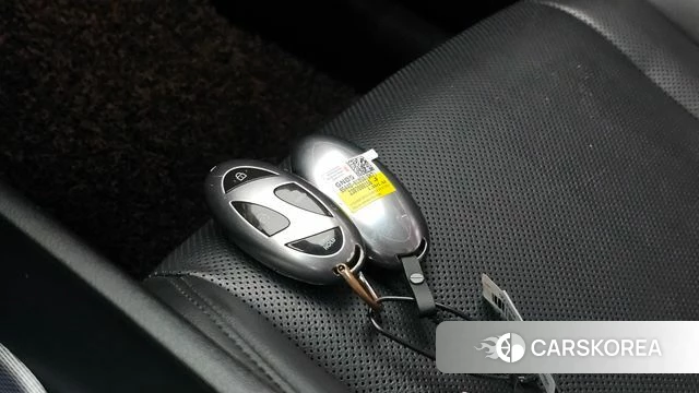 Hyundai Grandeur (GN7) id 5002294 из Кореи 29