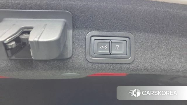 Audi A6 (C8) id 5041275 из Кореи 29