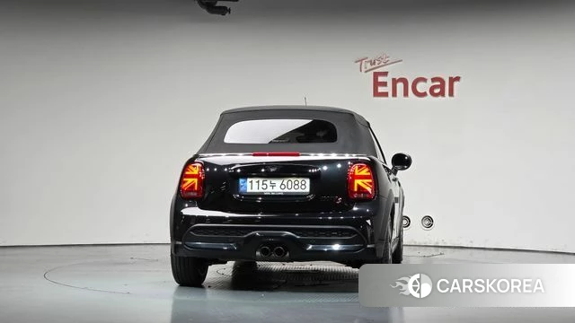 Mini Cooper S Convertible id 4965385 из Кореи 29