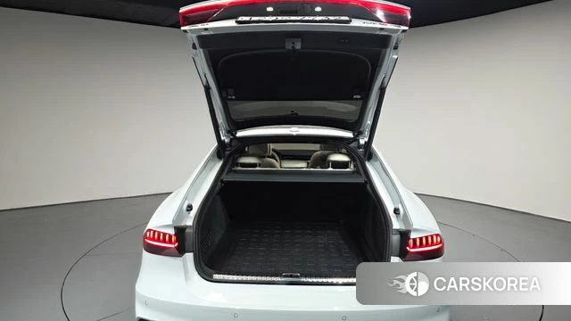 Audi A7 (4K) id 4936908 из Кореи 29