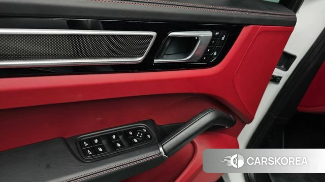 Porsche Cayenne (PO536) id 4711261 из Кореи 29