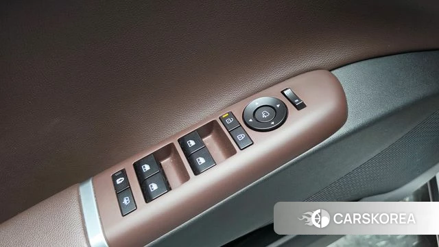 Hyundai Grandeur (GN7) id 5040067 из Кореи 29